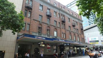 Hotel Base Brisbane Palace Embassy