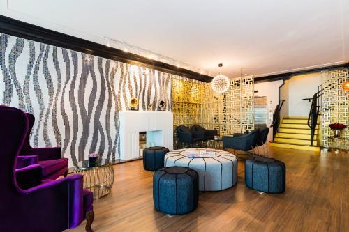 Lux Hotel Miami