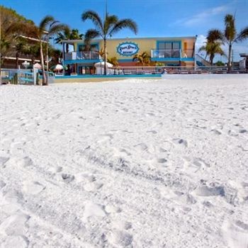 Plaza Beach Hotel - Beachfront Resort