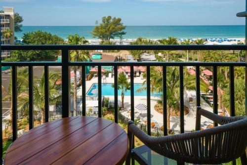 Motel Howard Johnson - St. Pete Beach