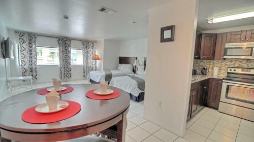Aparthotel Private Studios At The Casablanca