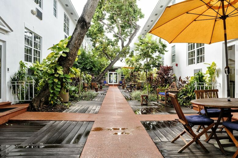 Aparthotel Tradewinds Apartment Hotel Miami Beach