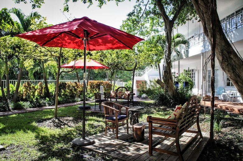 Aparthotel Tradewinds Apartment Hotel Miami Beach