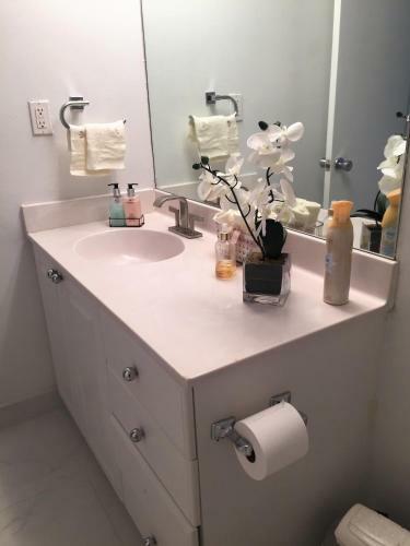 Ocean Reserve Apartment