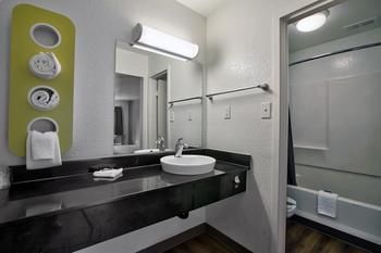 Motel 6 Tallahassee - Downtown