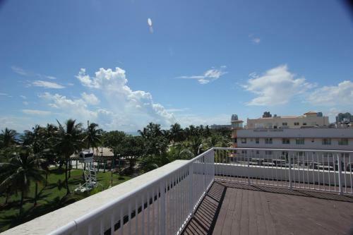 918 Ocean Drive Apartments