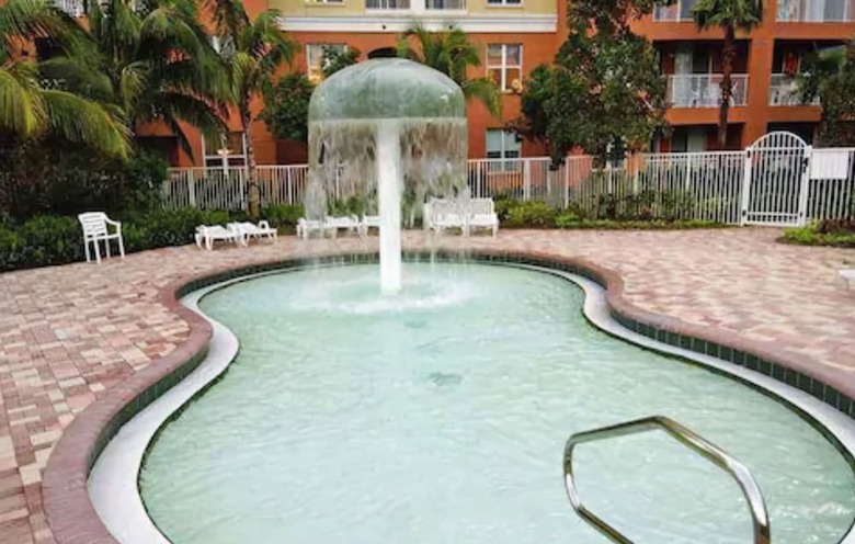 Hotel Vacation Village At Weston