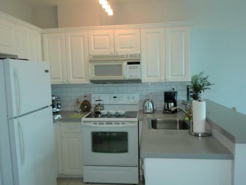 Soleil Apartments