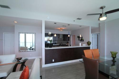 Soleil Apartments