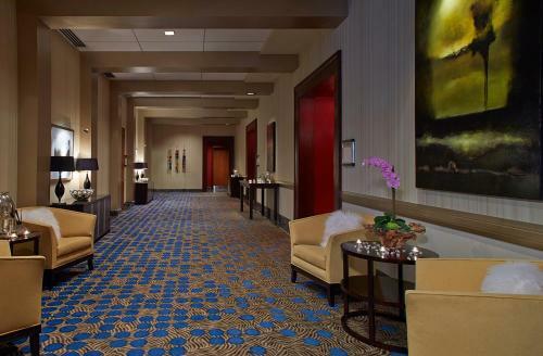 Renaissance Atlanta Midtown Hotel
