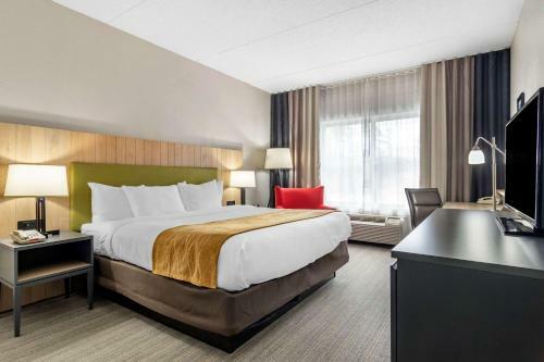 Hotel Country Inn & Suites Calhoun