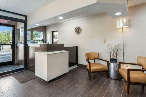 Motel Americas Best Value Inn - Gainesville
