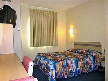 Motel 6 Atlanta Lithia Springs