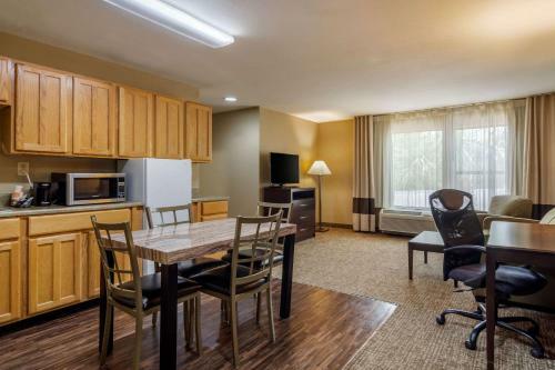 Hotel Comfort Inn & Suites Perry