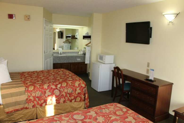 Hotel Jameson Inn - Perry