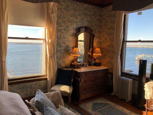 Bed & Breakfast Sanford-covell Villa Marina
