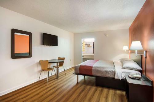 Hotel Americas Best Value Inn - Warner Robins