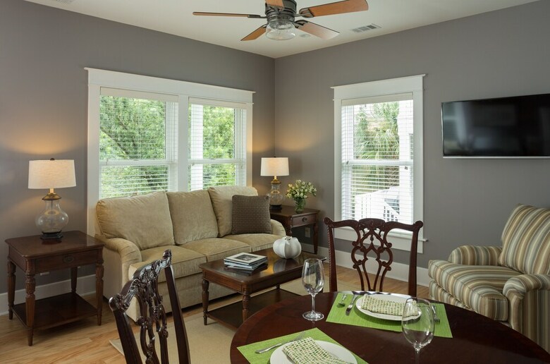 Bed & Breakfast Azalea Inn And Villas