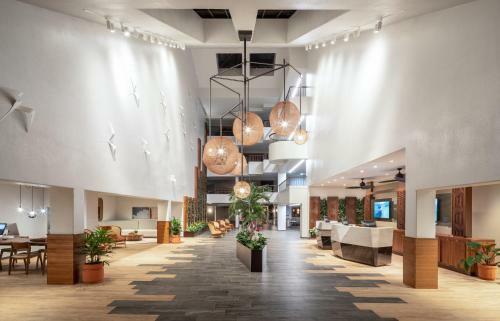 Hotel Courtyard By Marriott Kauai At Coconut Beach