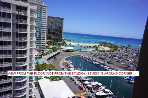 Apartamentos Waikiki Studio