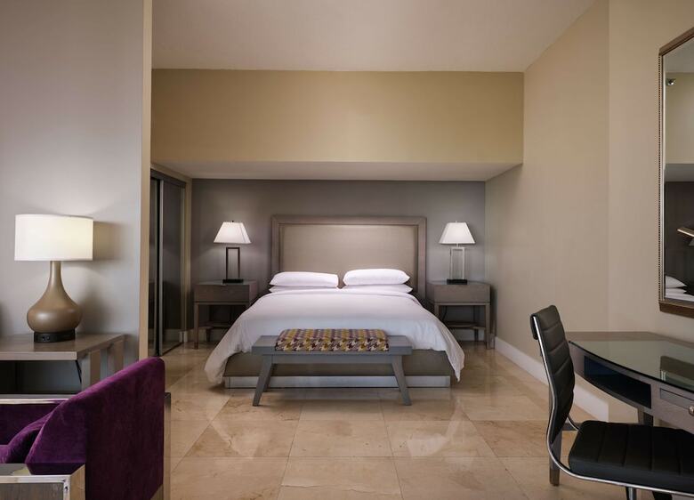 Doubletree Grand Hotel Biscayne Bay