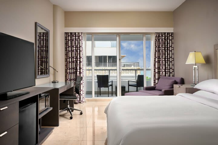 Doubletree Grand Hotel Biscayne Bay