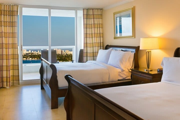 Doubletree Grand Hotel Biscayne Bay