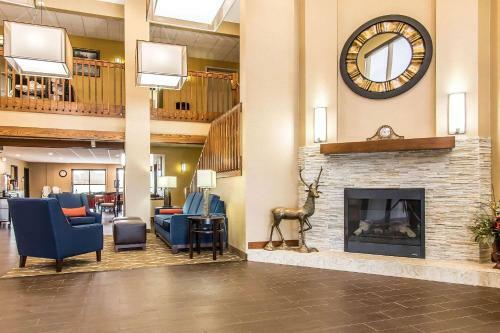 Hotel Comfort Suites Effingham