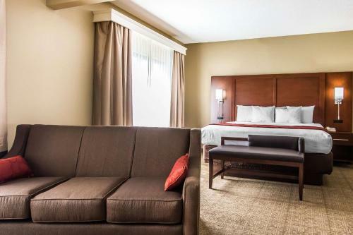 Hotel Comfort Suites Effingham