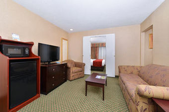 Hotel Comfort Suites Chicago - Oakbrook Terrace