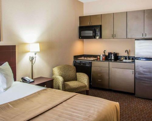 Hotel Quality Inn & Suites Peoria
