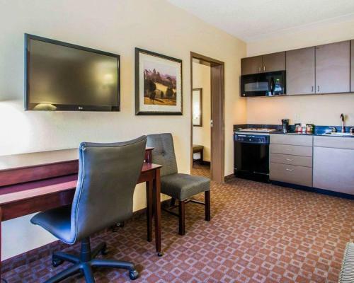 Hotel Quality Inn & Suites Peoria
