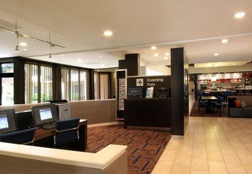 Hotel Courtyard Chicago Wood Dale / Itasca