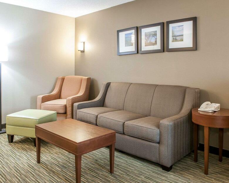 Hotel Comfort Suites North Elkhart