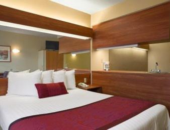 Hotel Days Inn & Suites Lafayette