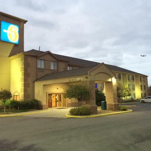Motel 6 Indianapolis - Airport
