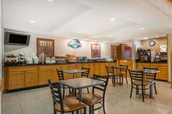 Hotel Baymont Inn & Suites Indianapolis Airport/plainfield