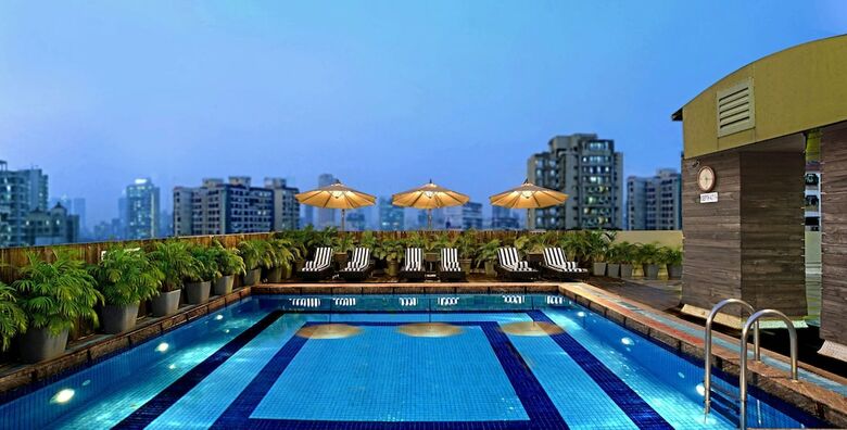 Hotel Grand Sarovar Premiere
