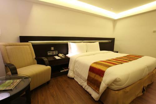 Hotel The Century Park