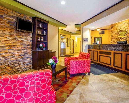Suburban Extended Stay Hotel Cedar Falls
