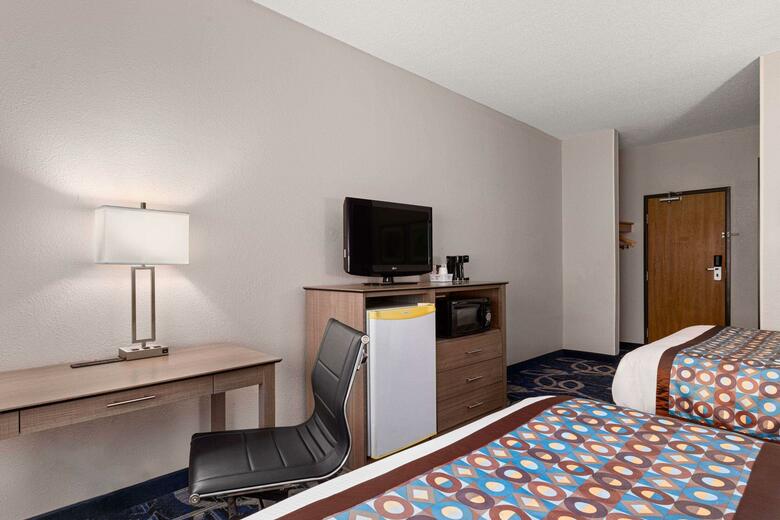Hotel Baymont Inn & Suites - Waterloo