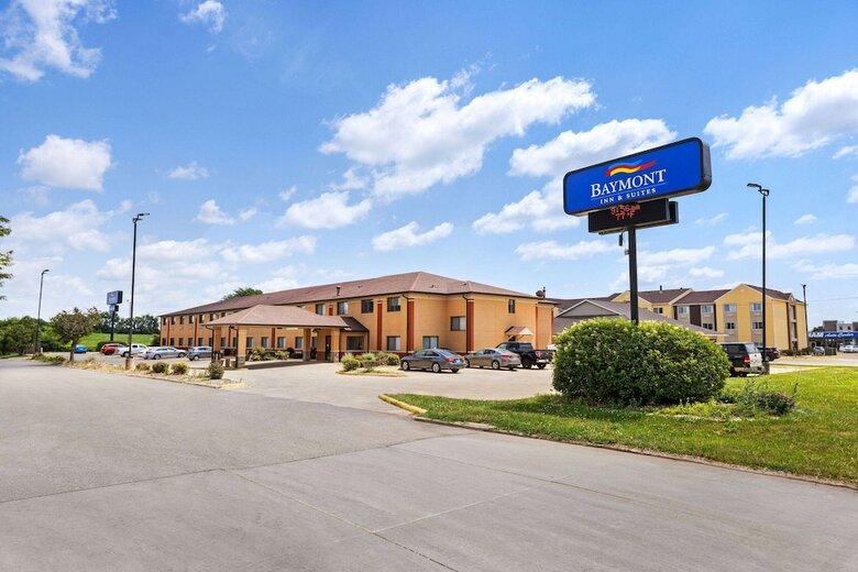 Hotel Baymont Inn & Suites - Waterloo
