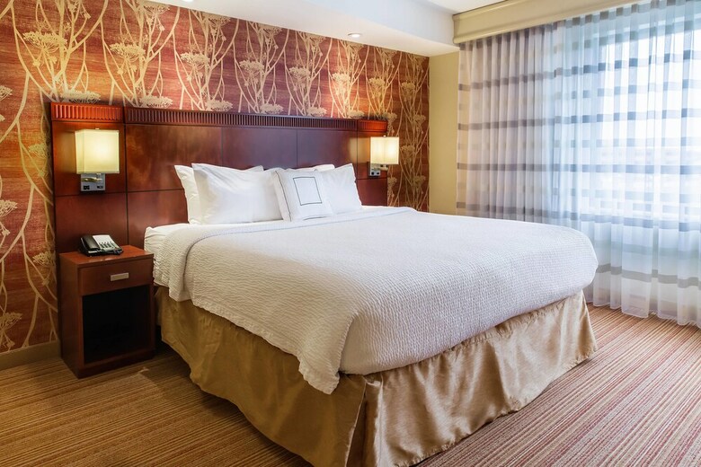 Hotel Courtyard By Marriott Lexington Keeneland/airport