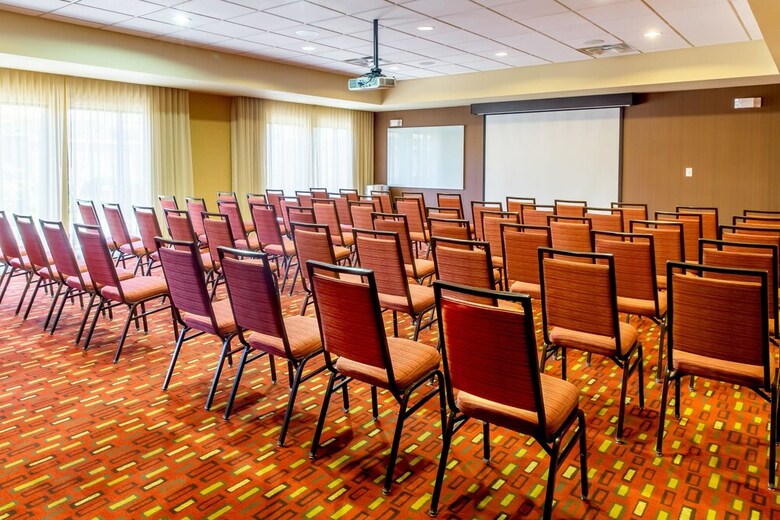 Hotel Courtyard By Marriott Lexington Keeneland/airport