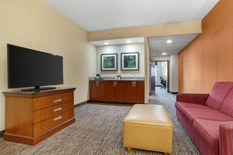 Hotel Drury Inn And Suites Baton Rouge