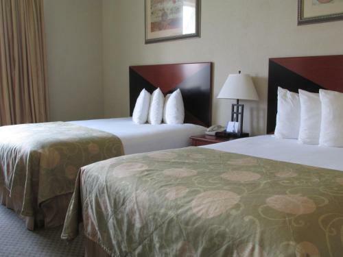Hotel Baymont By Wyndham Marrero