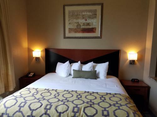Hotel Baymont By Wyndham Marrero