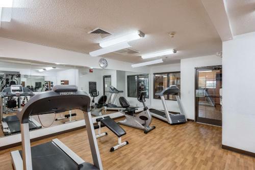 Hotel Comfort Suites Monroe