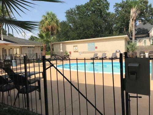 Hotel Carmel Inn And Suites Thibodaux