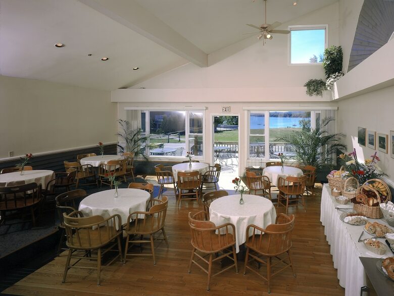 Hotel Belfast Harbor Inn
